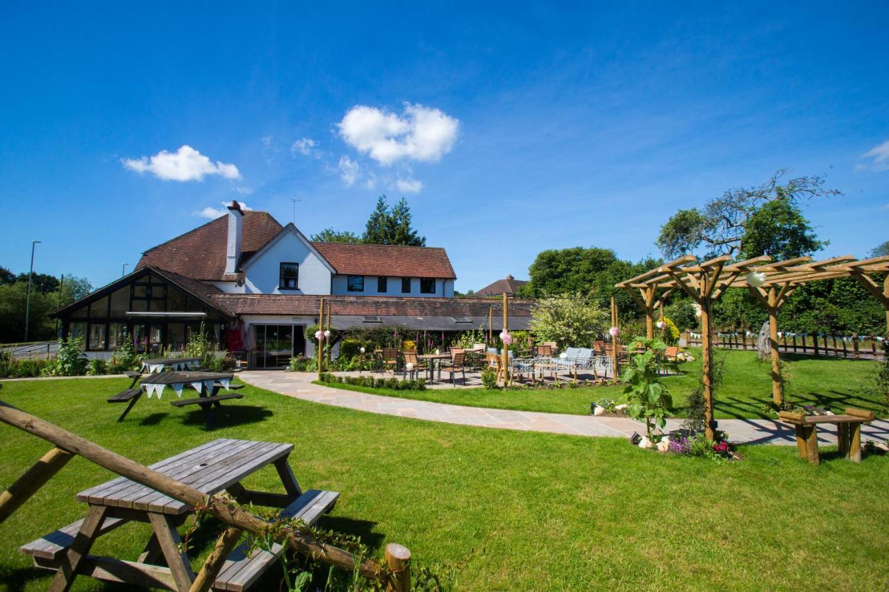 The Half Moon Otel Petersfield Dış mekan fotoğraf